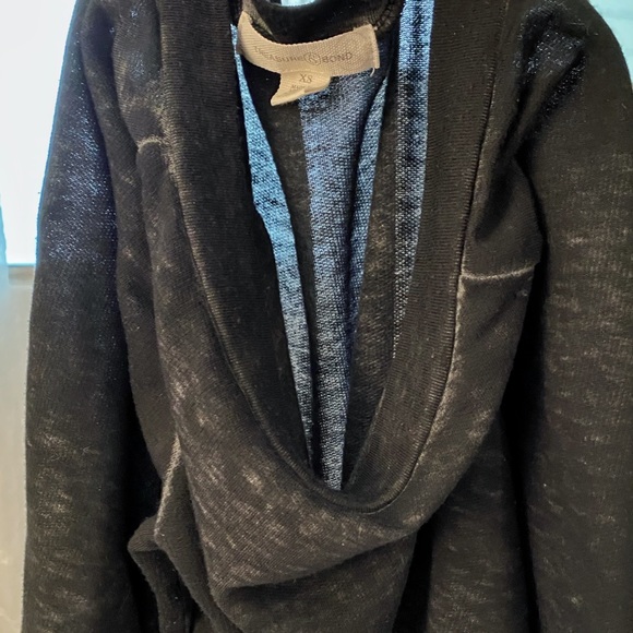 Treasure & Bond paint splatter half sleeve top - Picture 5 of 7